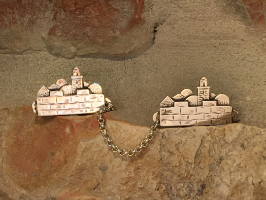 Silver Jerusalem Skyline Tallit Clip