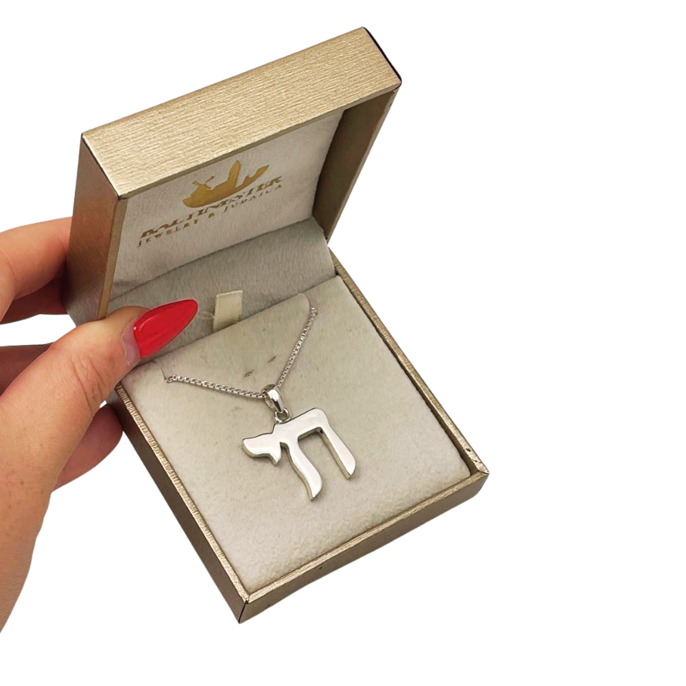 Chai Pendant in 925 Sterling Silver Elegant Font - 19 mm