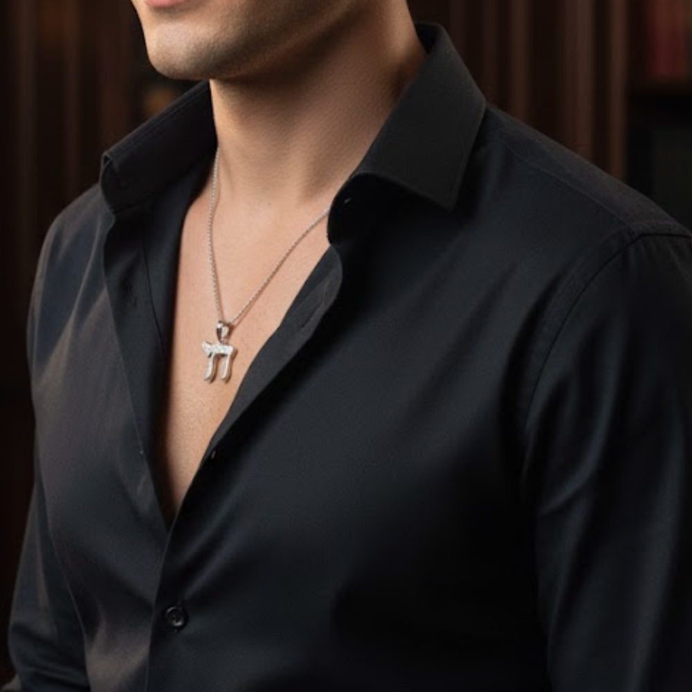 Chai Pendant in 925 Sterling Silver Elegant Font - 19 mm