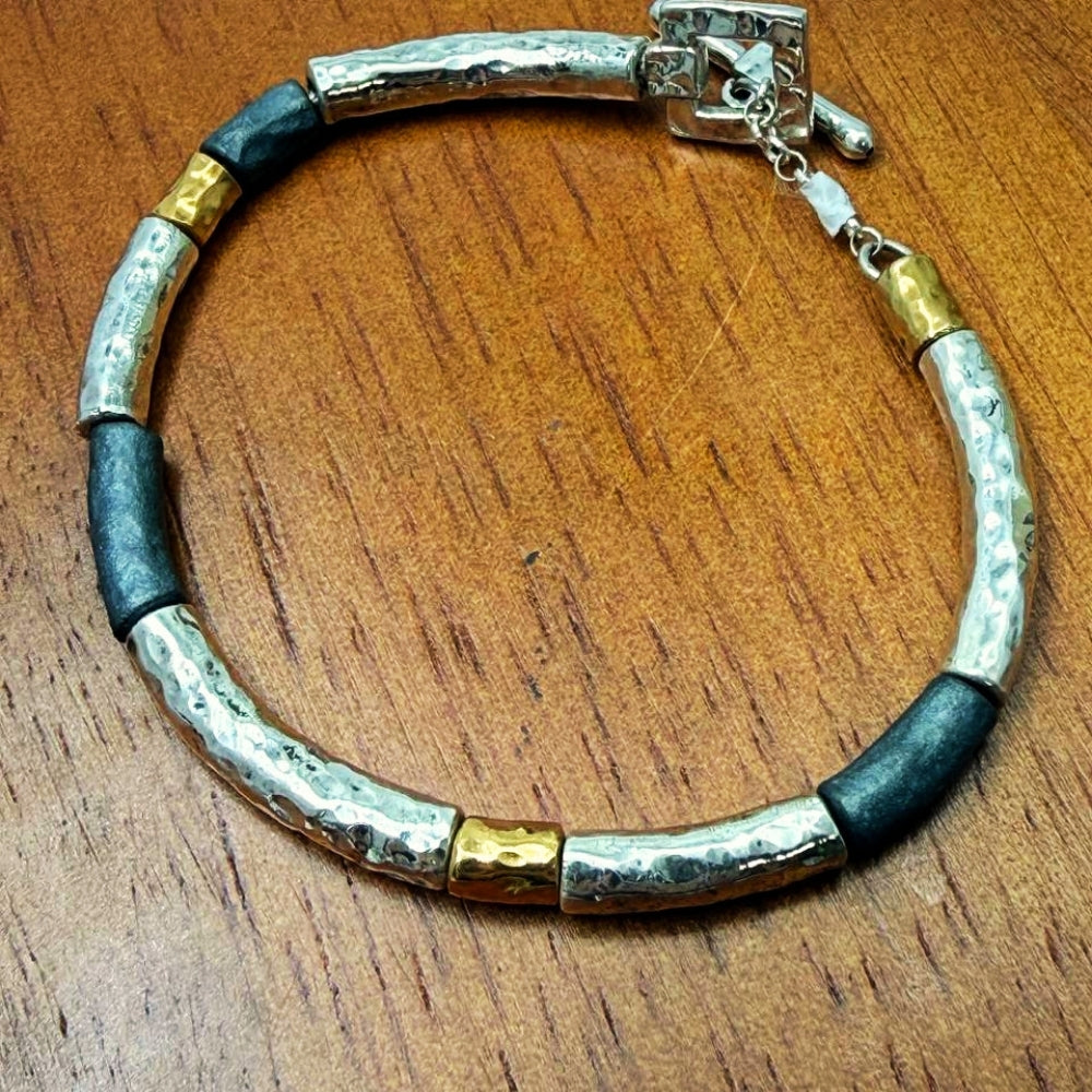 Lightweight Israeli Silver Bracelet – Oxidized Silver & Gold Plated Hammered Jewelry