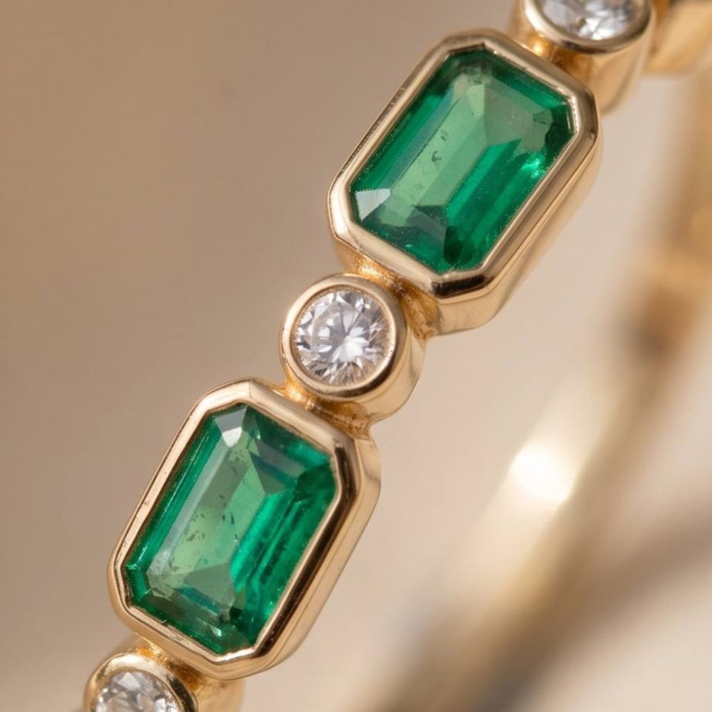 14K Yellow Gold Emerald & Diamond Geometric Band Ring
