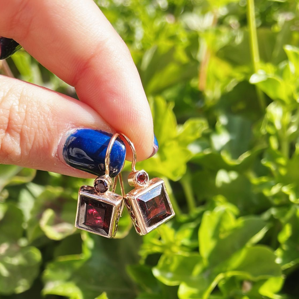 14K Rose Gold Square Garnet Earrings