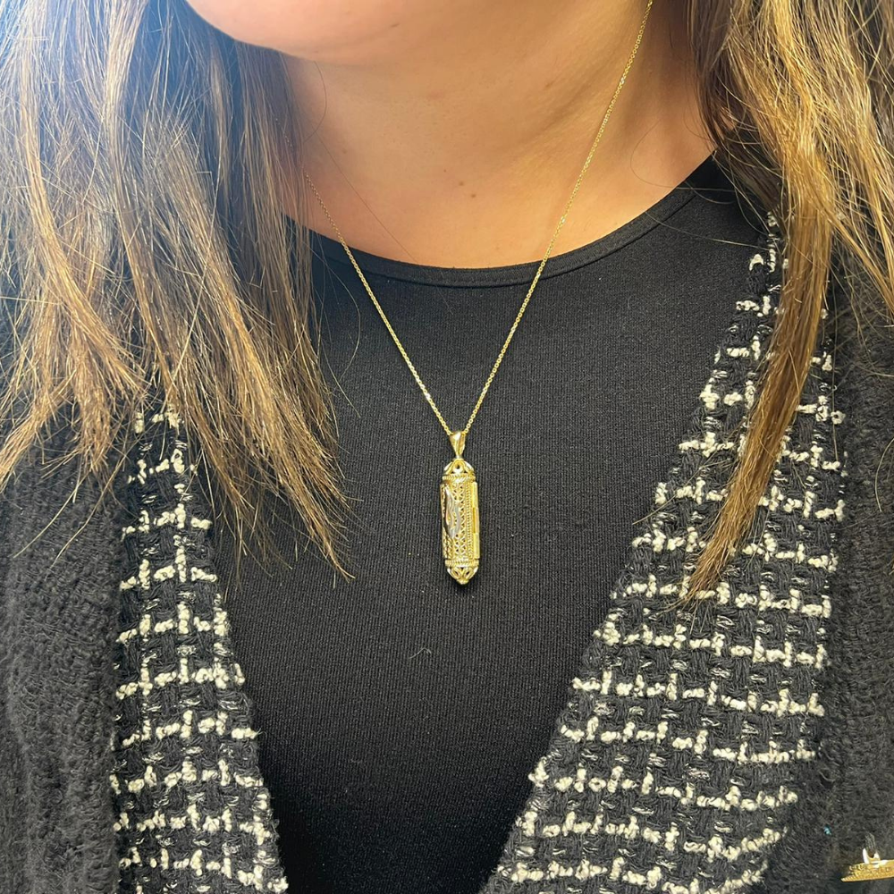 Mezuzah Pendant in 14k Yellow Gold Filigree Cylinder