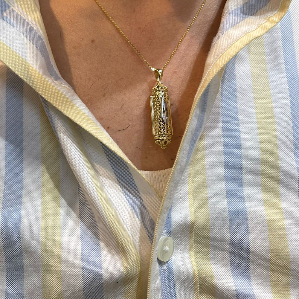 Mezuzah Pendant in 14k Yellow Gold Filigree Cylinder