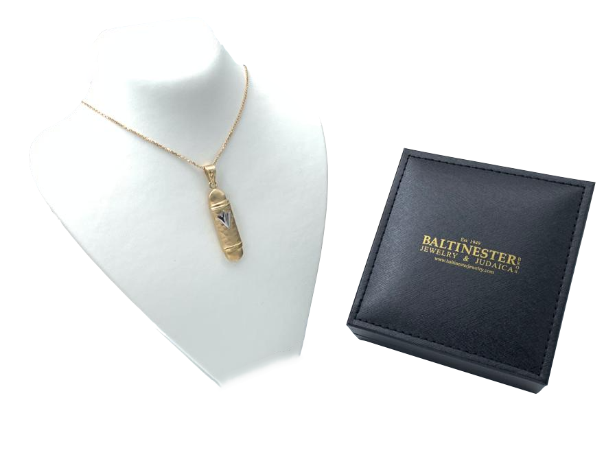 14k Gold Hammered Round Mezuzah Pendant