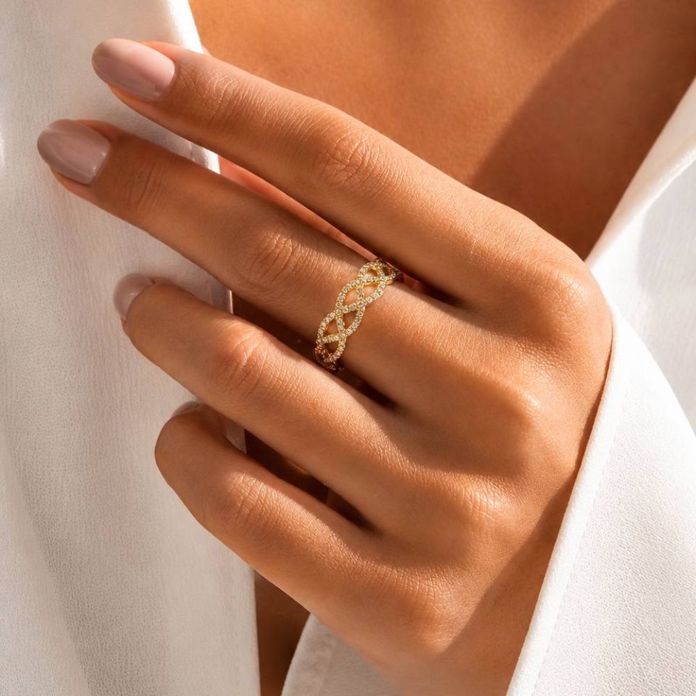 14K Gold Natural Diamond Infinity Weave Ring