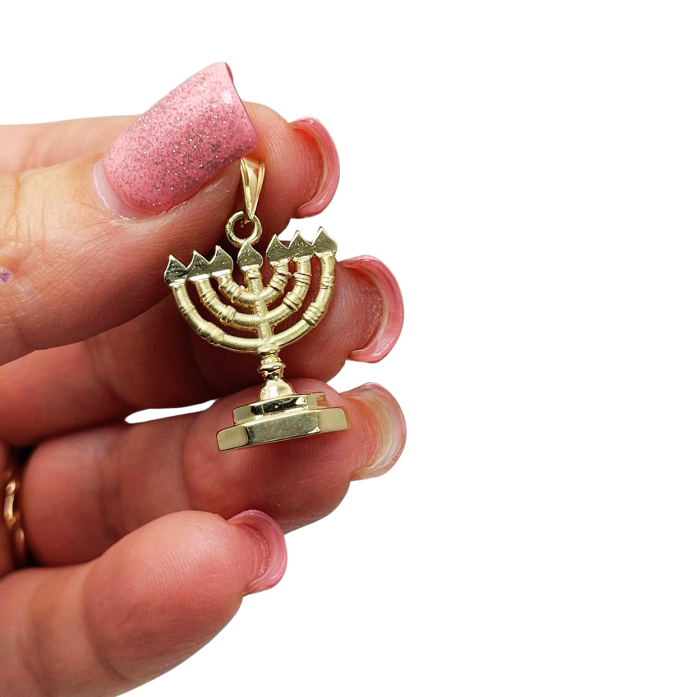 Menorah Pendant in 14k Gold