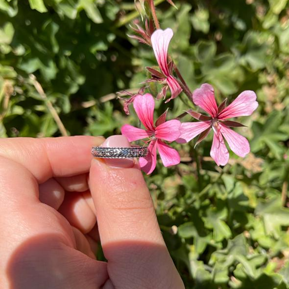 14K Gold Engraved Floral Ani L'dodi Ring
