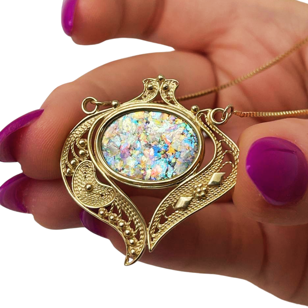 14k Gold Roman Glass Filigree Heart Necklace