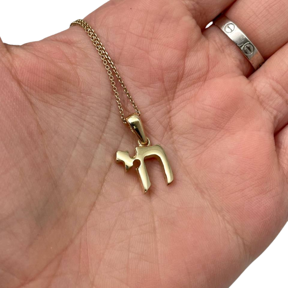 14k Gold Block Letters Hai Pendant