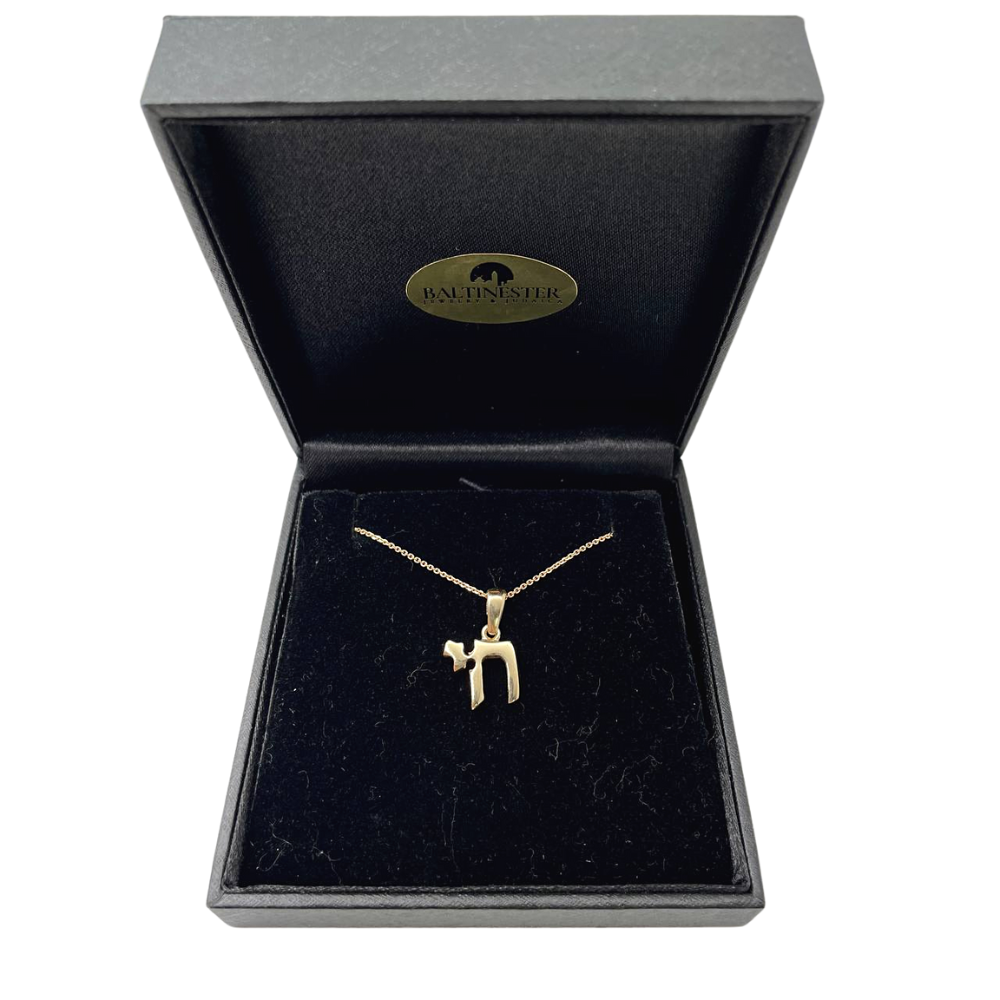 14k Gold Block Letters Hai Pendant