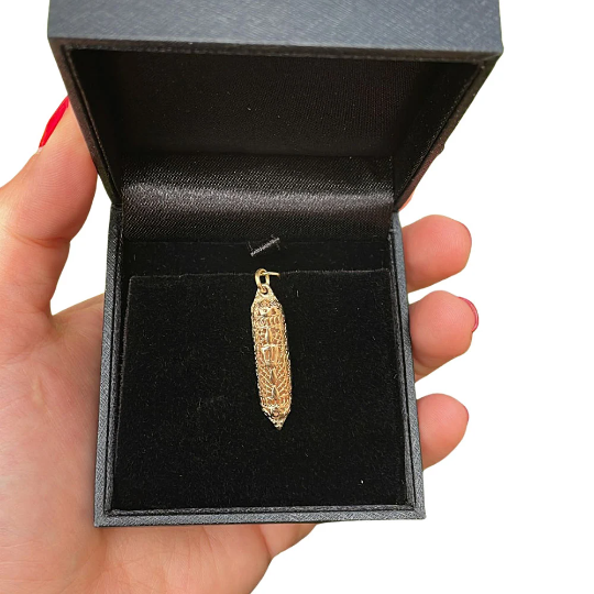 14k Yellow Gold Filigree Shin Mezuzah Pendant