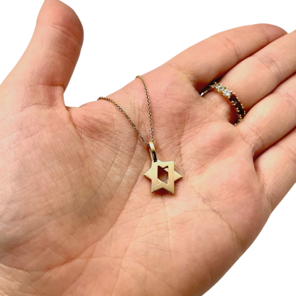 Star of David Moveable Pendant in 14K Gold - Small