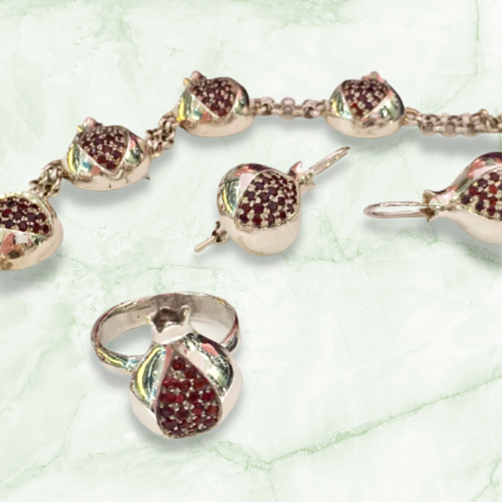 Sterling Silver Garnet Pomegranates Chain Link Bracelet