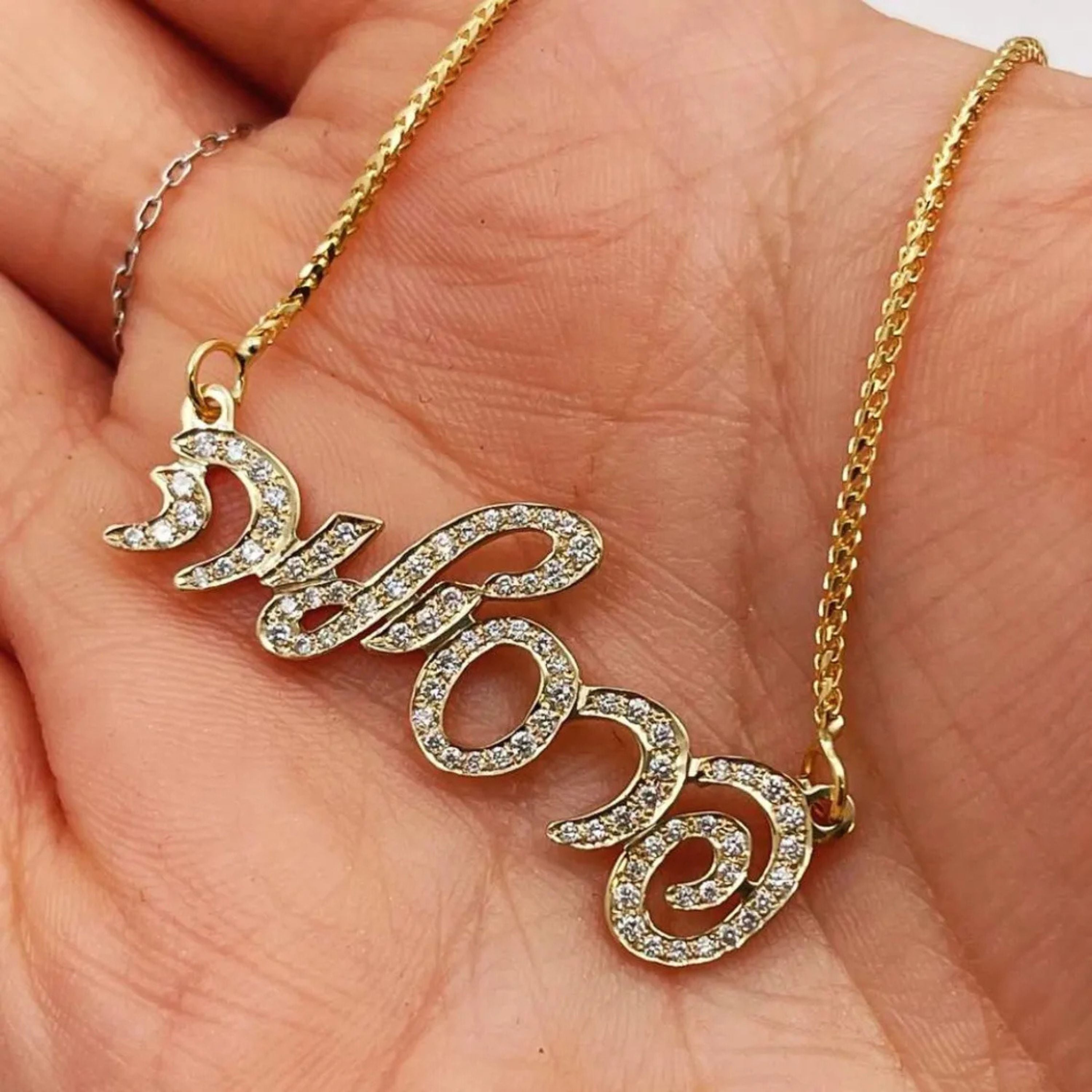 14K Gold Hebrew Script Diamond Name Necklace