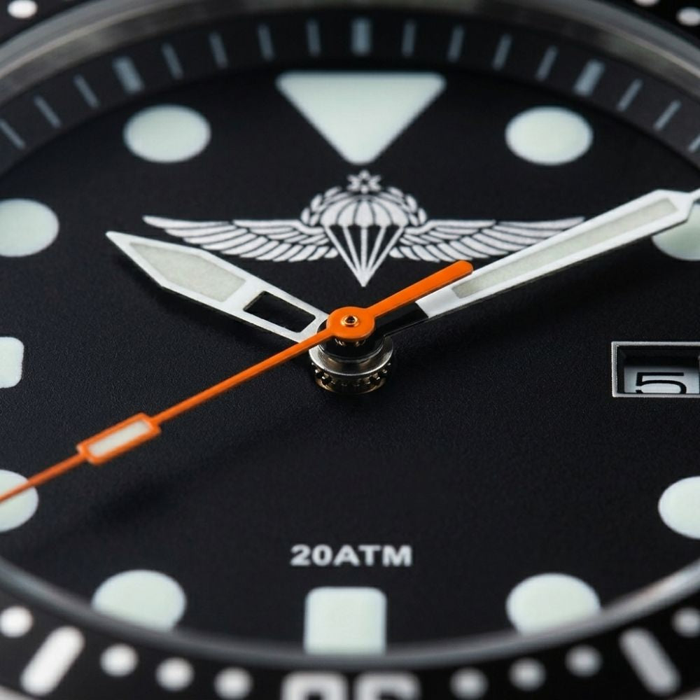 Military Paratrooper Watch 200M Waterproof Quartz Tactical Watch with Luminous Dial