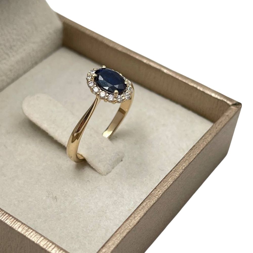 Sapphire & Diamond Halo Ring in 14k Yellow Gold