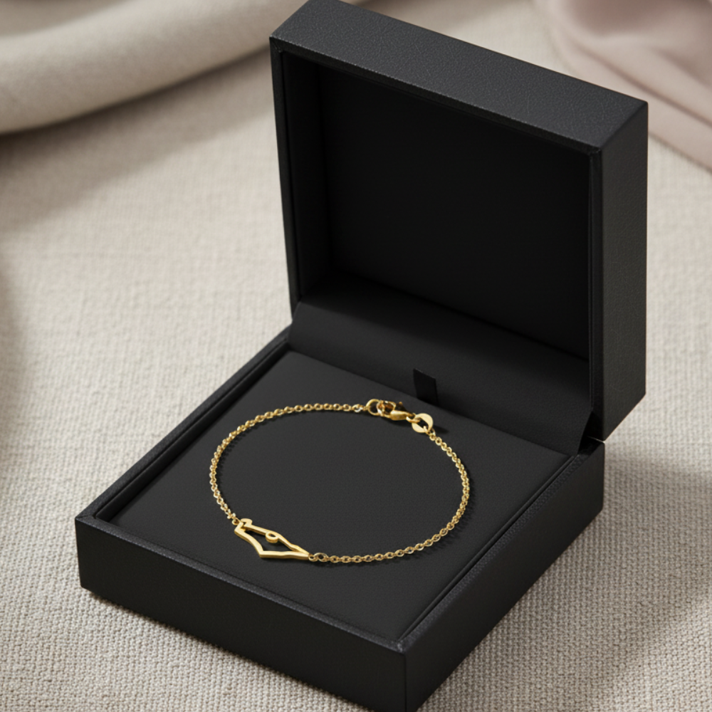 Map of Israel Chain Bracelet in 14K Gold