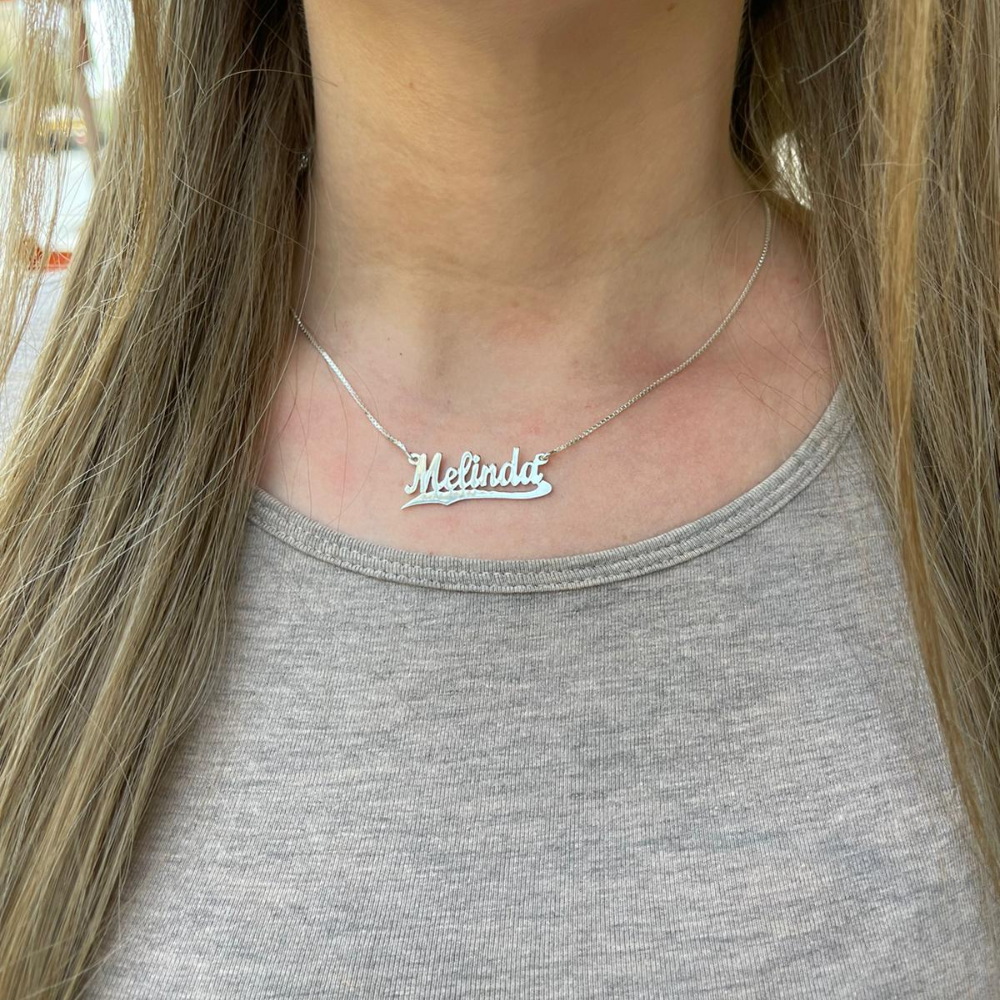 Silver Underlined English Script Name Necklace