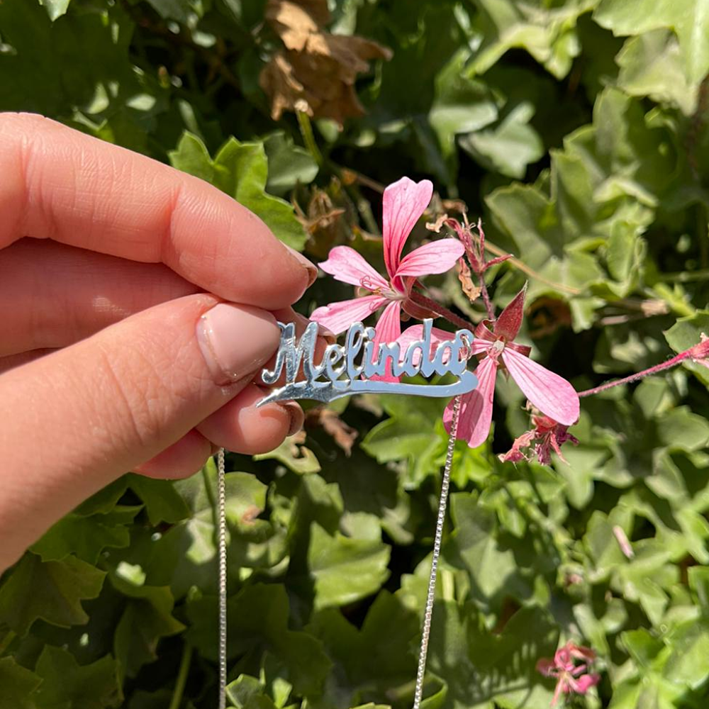 Silver Underlined English Script Name Necklace