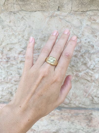 Star of David Signet Ring in 14k Gold