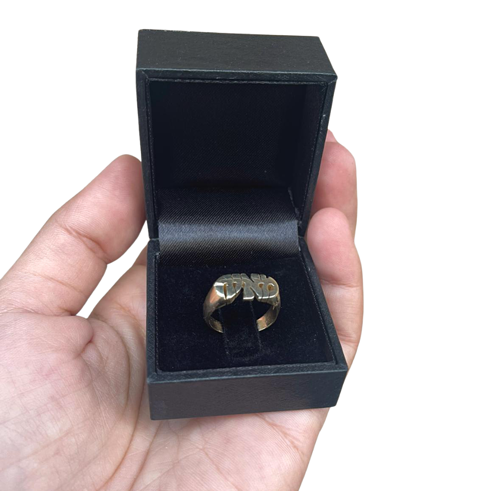 14k Yellow Gold Cutout 70's Name Ring