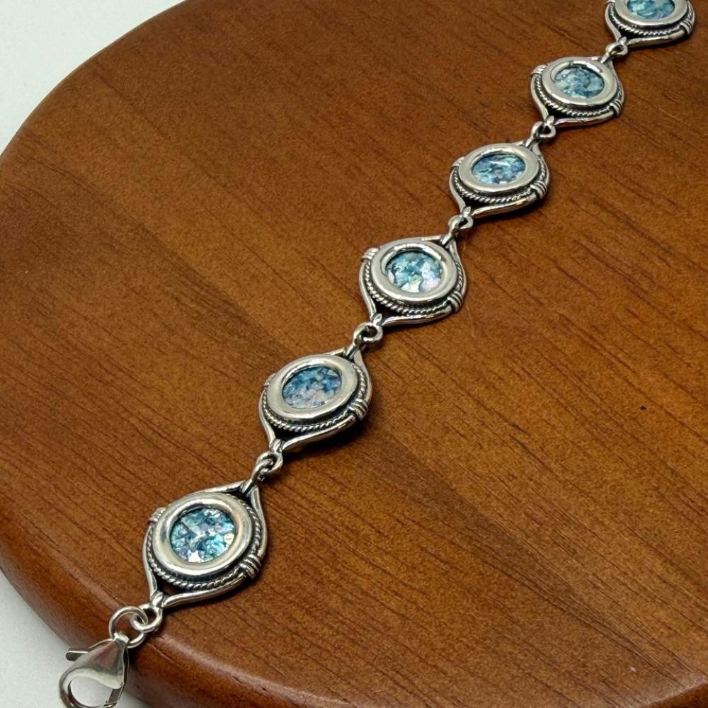 Sterling Silver Roman Glass Link Bracelet Round Station