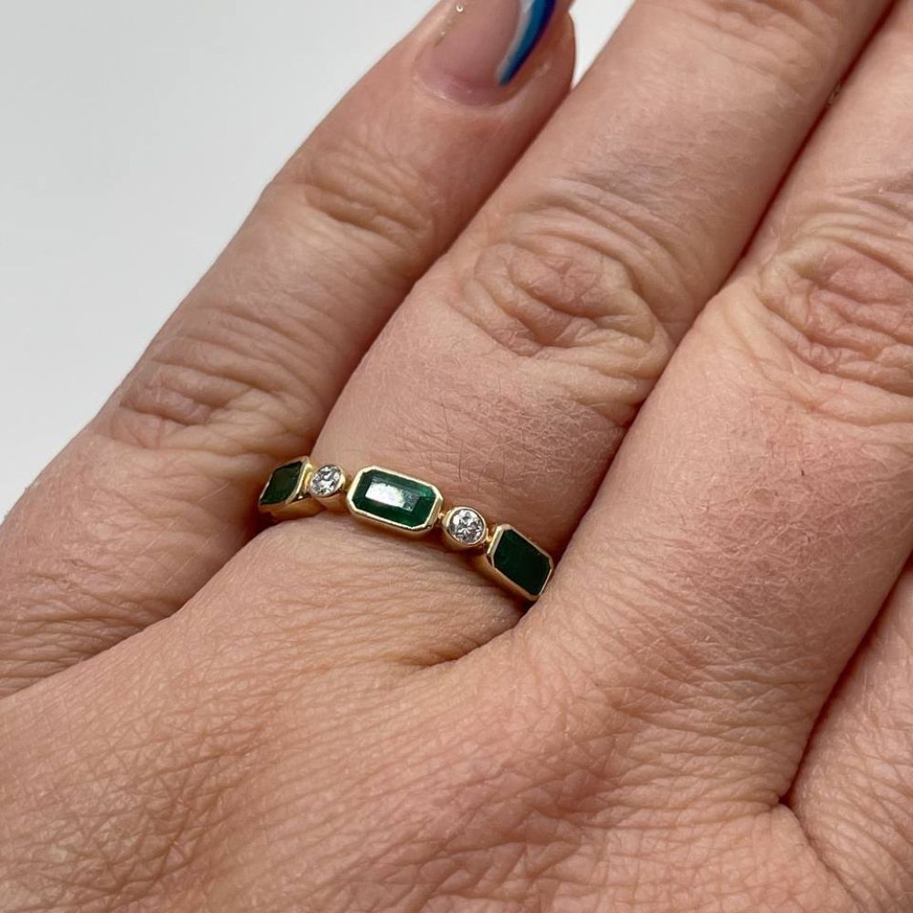 14K Yellow Gold Emerald & Diamond Geometric Band Ring