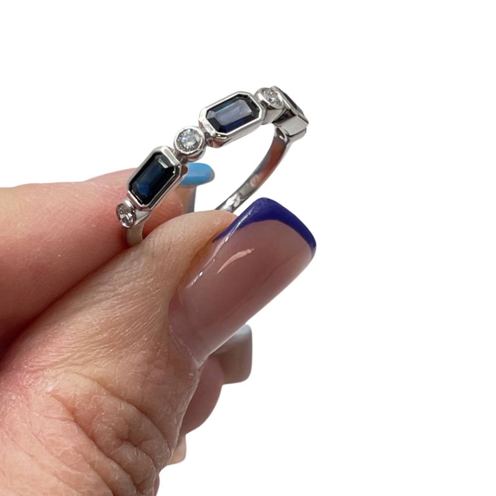 14K White Gold Sapphire & Diamond Ring