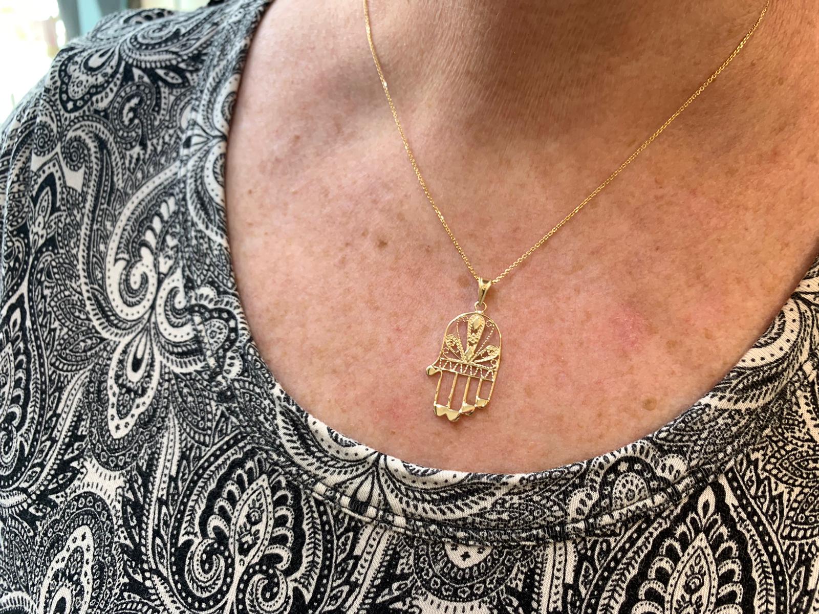 Delicate 14k Gold Filigree Hamsa Pendant