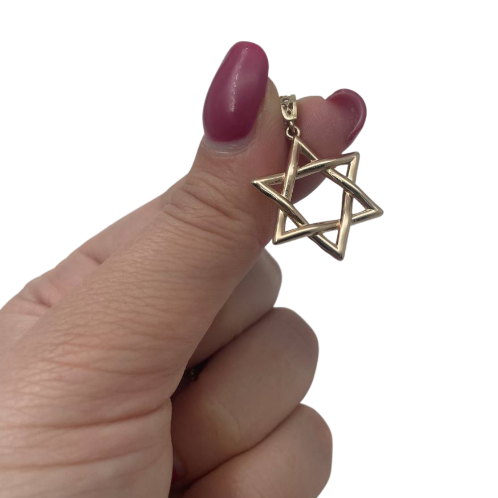 Star of David Pendant in 14K Gold