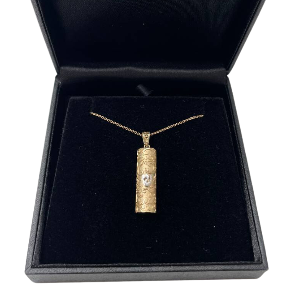 Vintage Style Mezuzah with Shin Pendant for Protection - 14K Gold