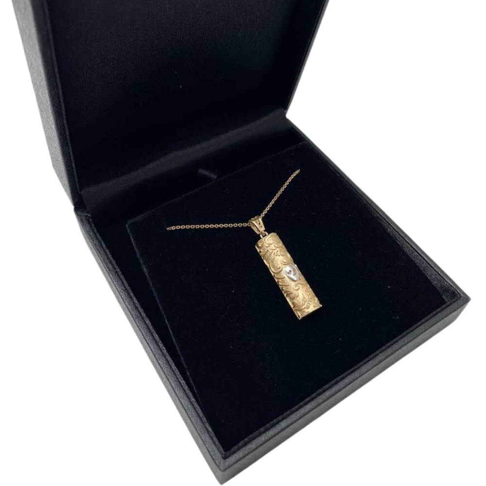 Vintage Style Mezuzah with Shin Pendant for Protection - 14K Gold