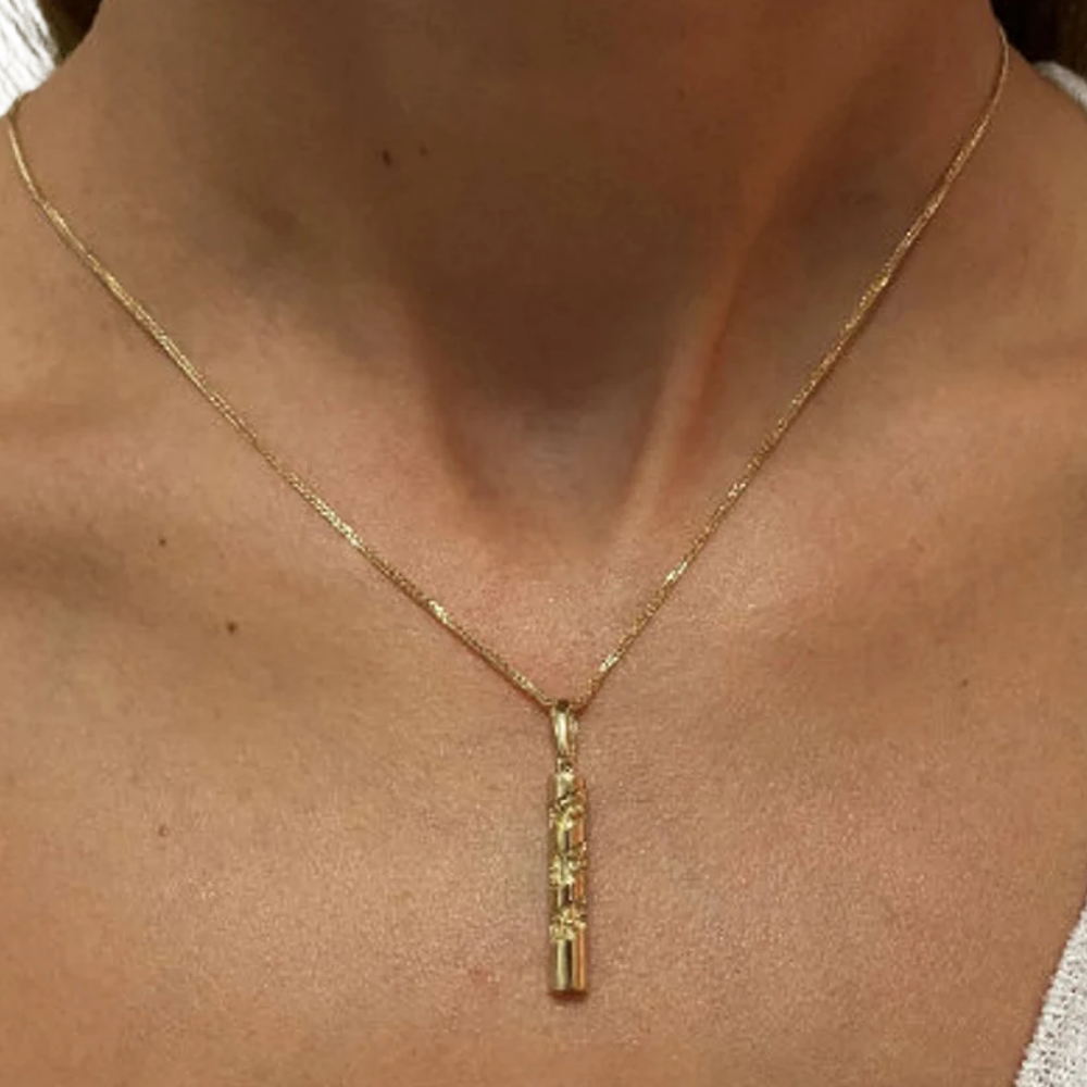 Mezuzah Pendant with Shema Yisrael in 14K Gold