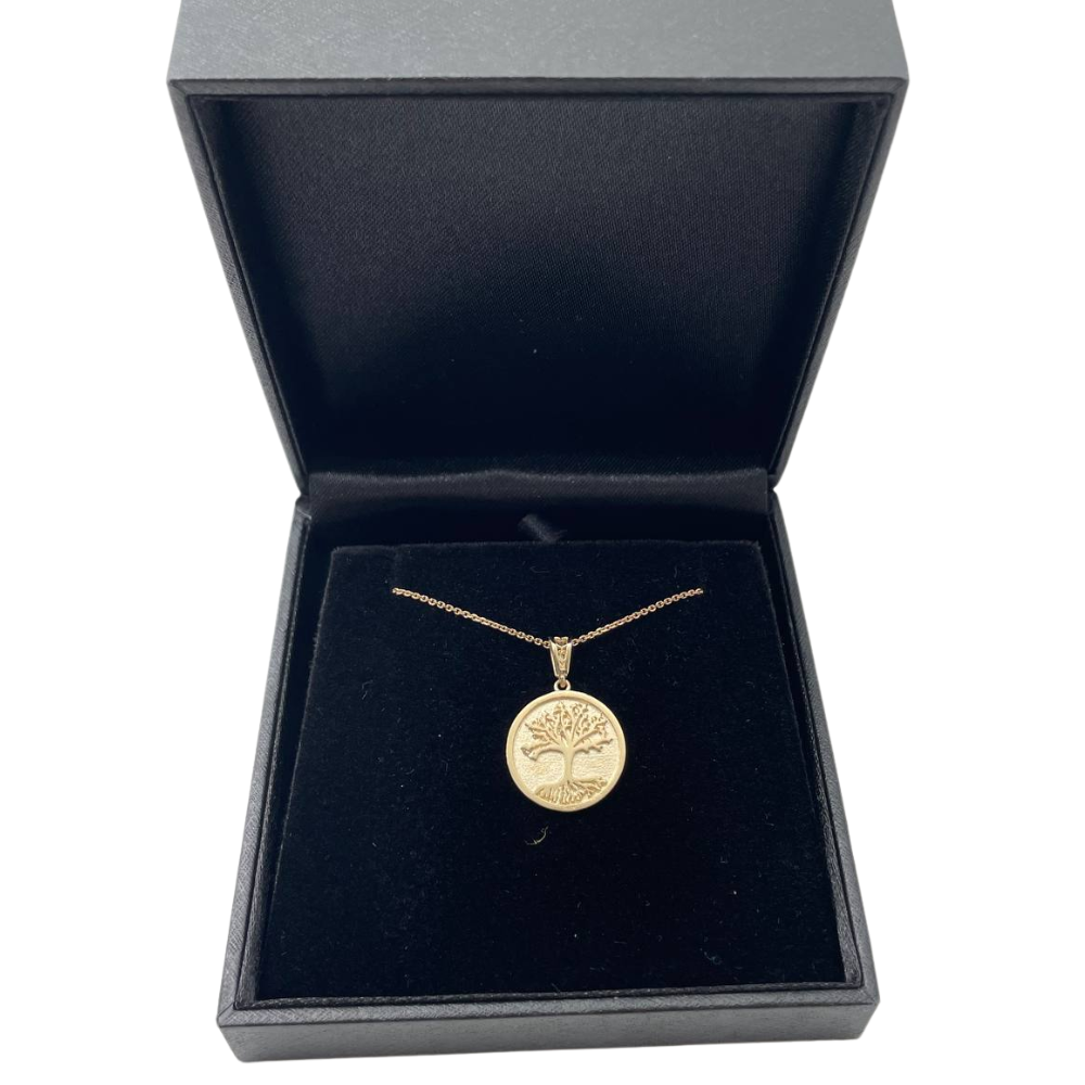 Tree of Life Round Pendant in 14K Gold