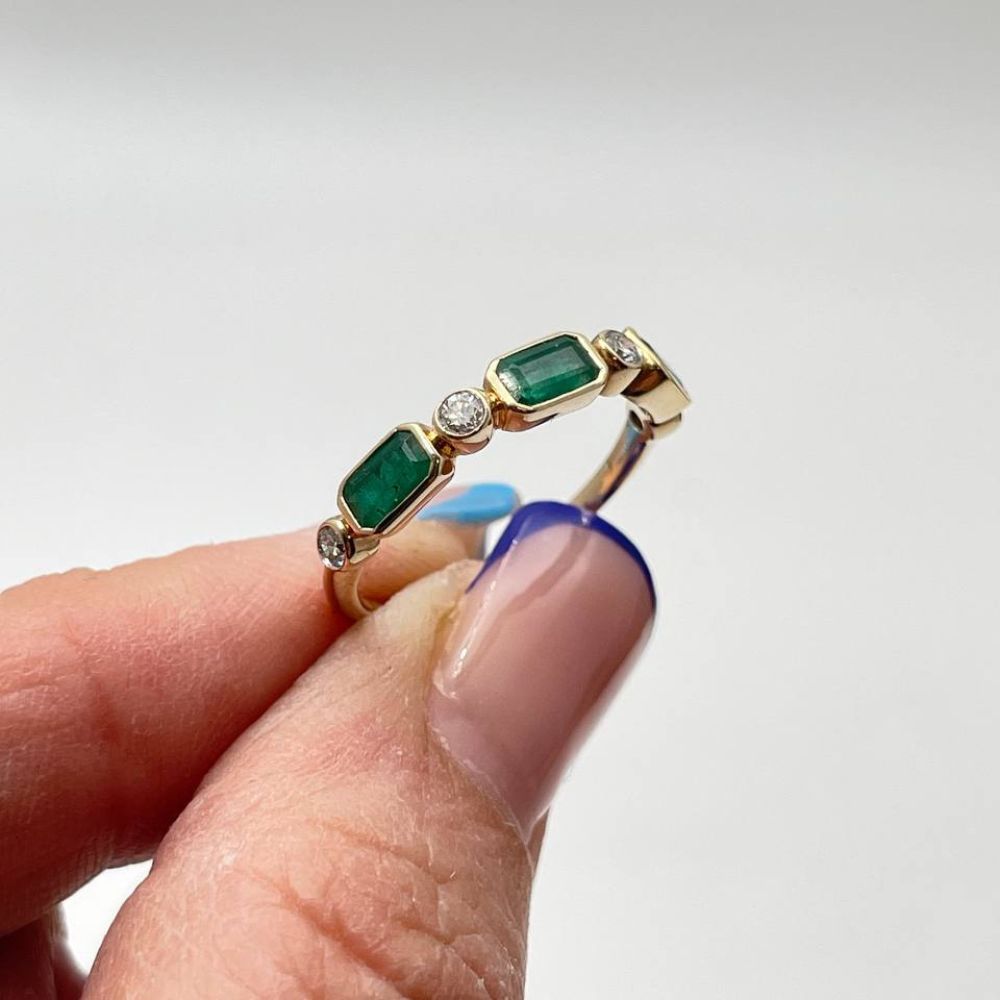 14K Yellow Gold Emerald & Diamond Geometric Band Ring
