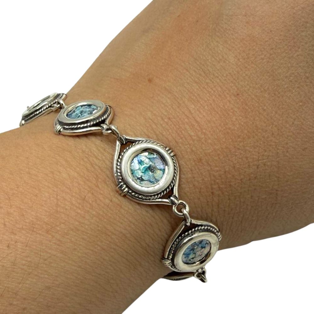 Sterling Silver Roman Glass Link Bracelet Round Station
