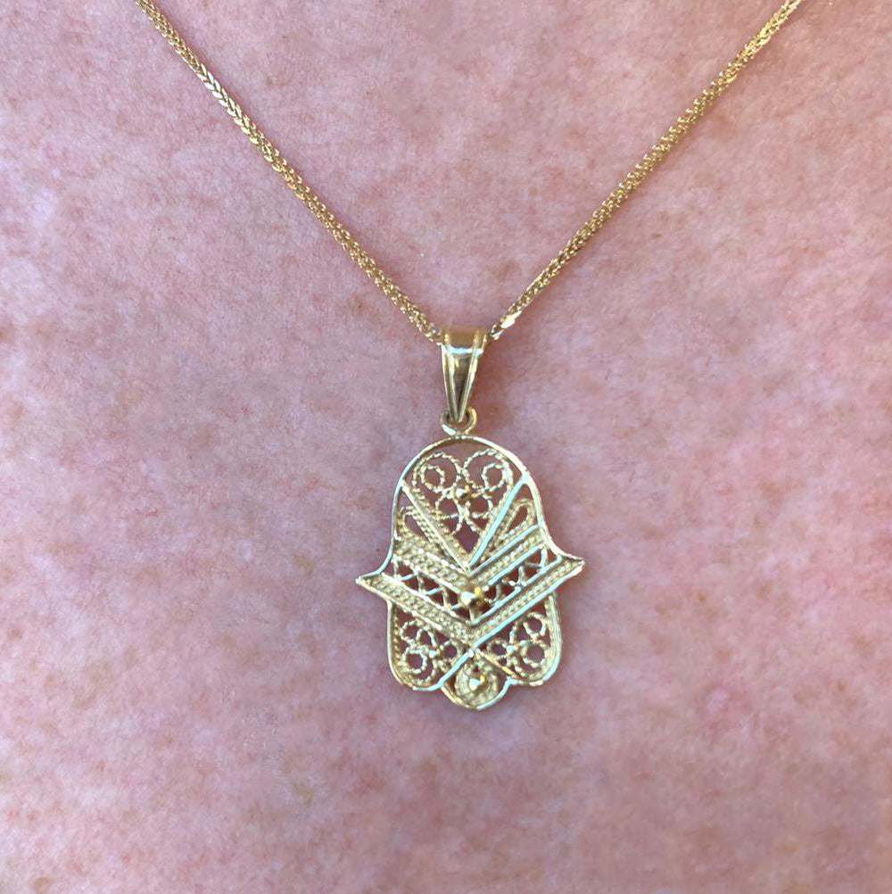 14k Gold Hamsa Filigree Pendant