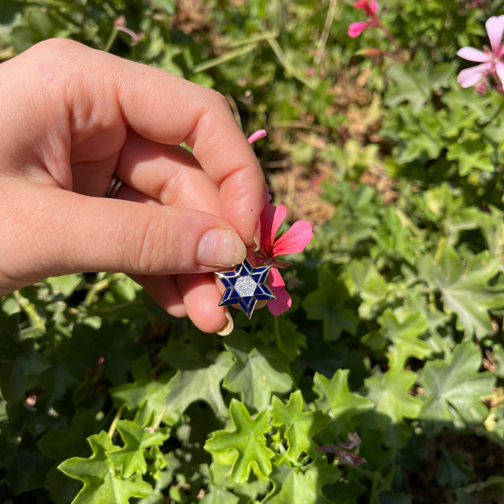 Star of David Pendant - 14K Yellow Gold Blue Enamel Diamond Embedded
