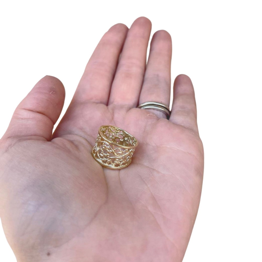 14k Yellow Gold Wide Filigree Ring