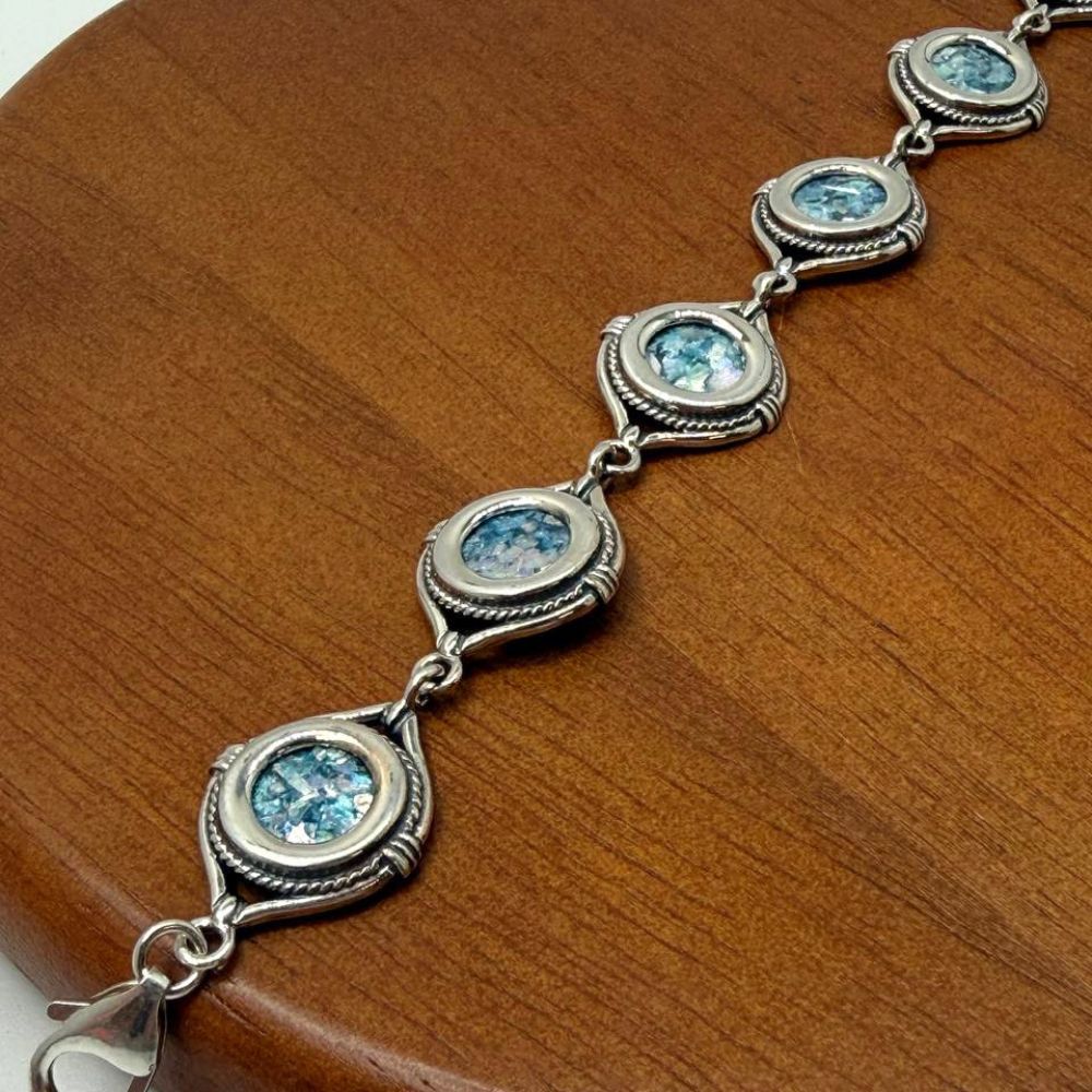 Sterling Silver Roman Glass Link Bracelet Round Station