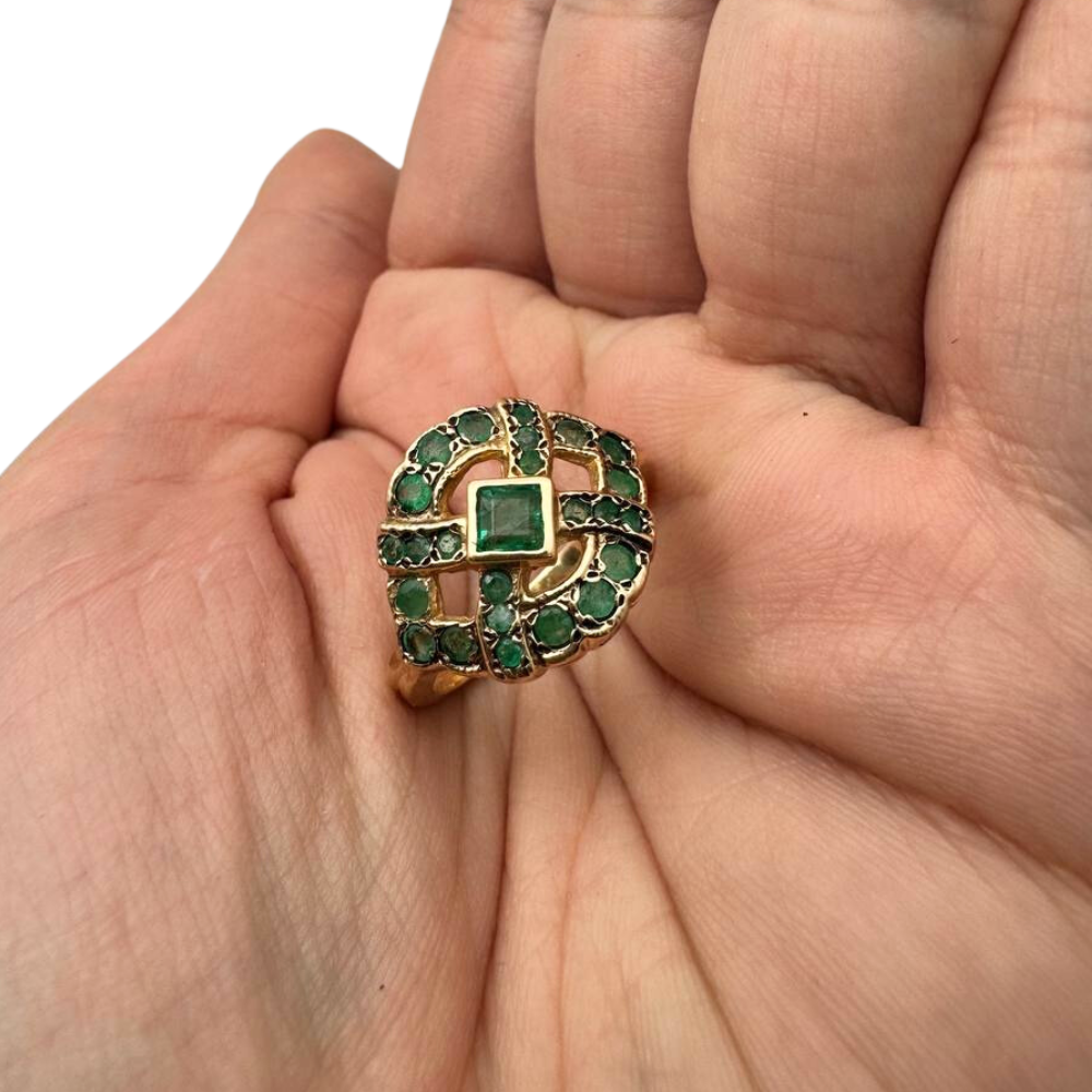 Vintage Style Ring with Emeralds in 14K Gold