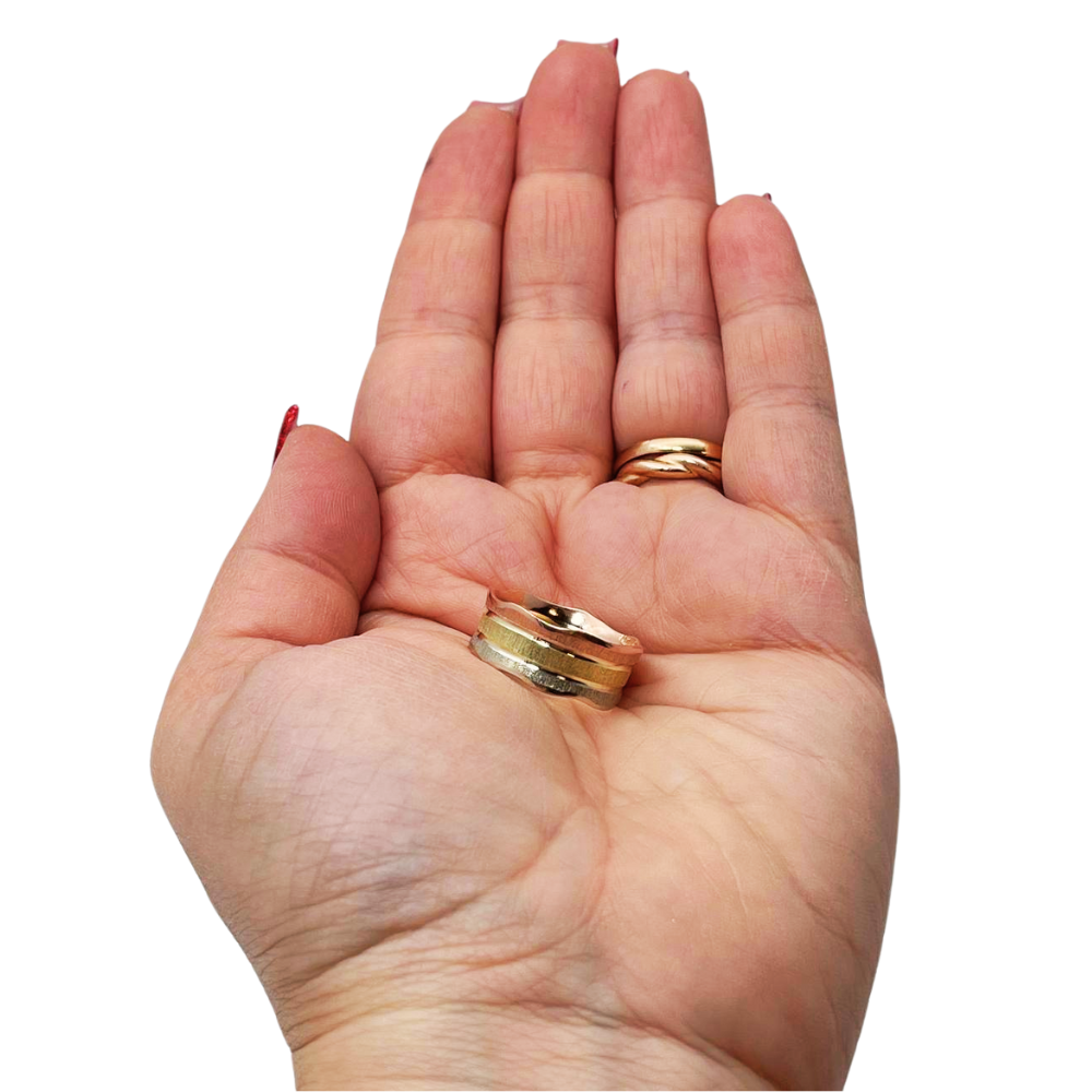 14k Tri-Color Gold Florentine Wedding Ring