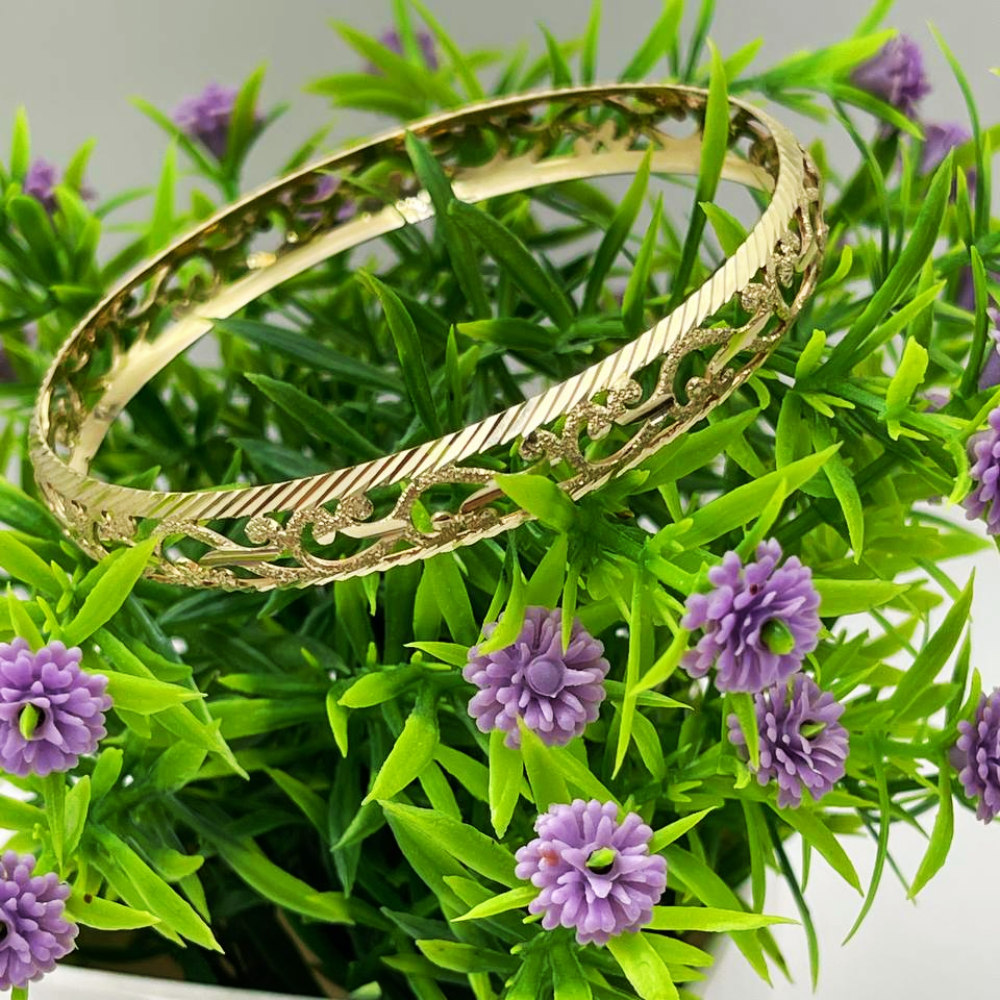 Modern Filigree Bangle with Laser Cut Edging in 14K Gold