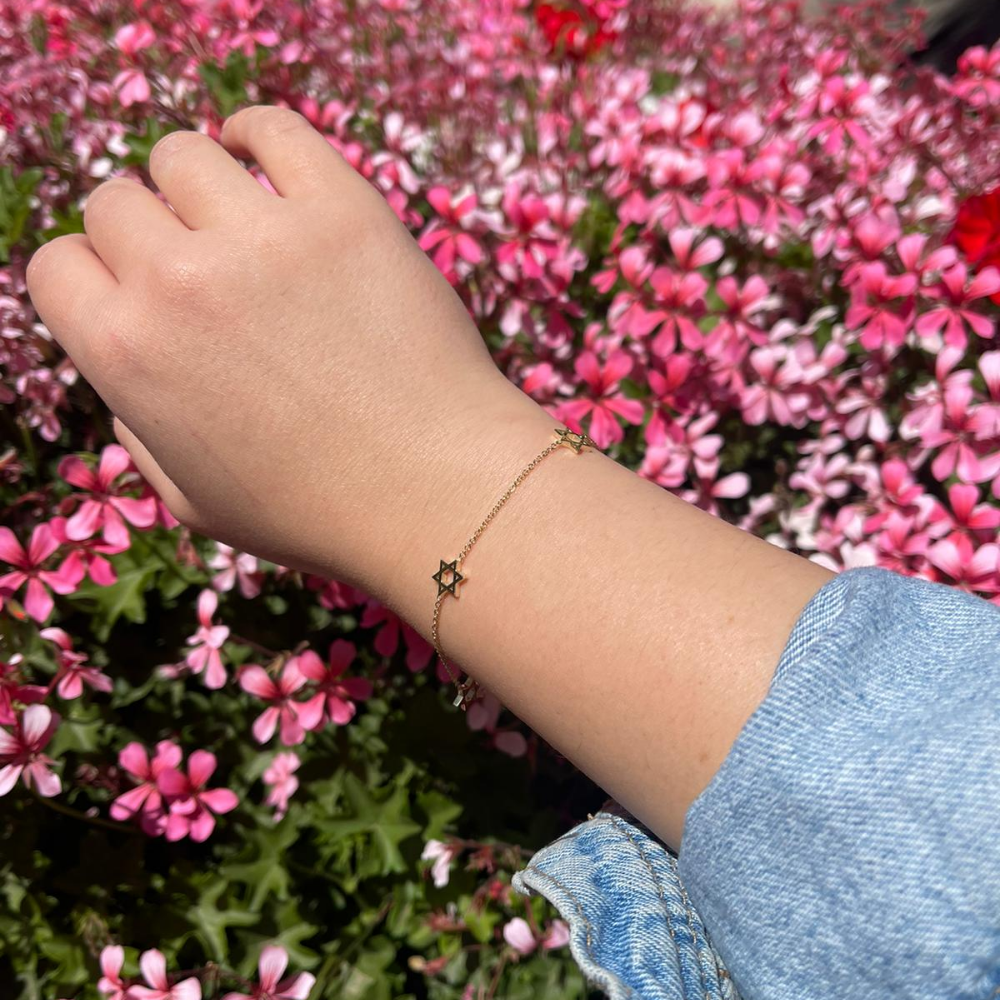 14K Gold Charm Bracelet with Star of David