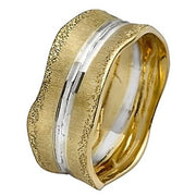 14k Gold Diamond-Cut Stripes Wavy Wedding Ring