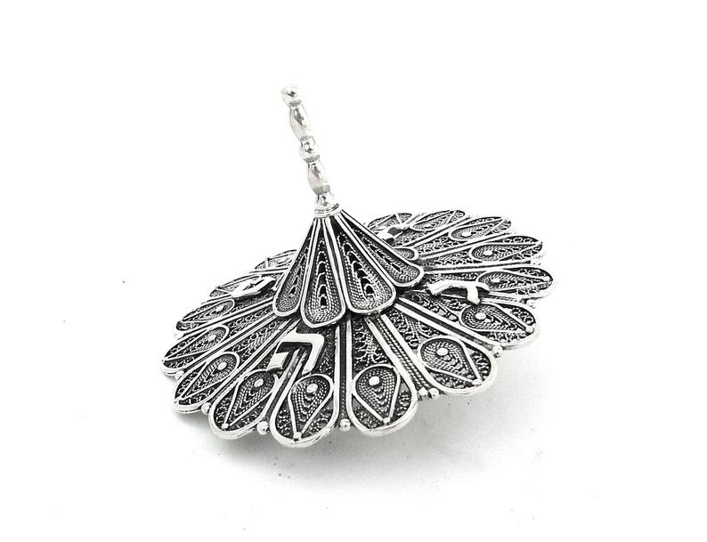 Sterling Silver Broad Flower Filigree Dreidel