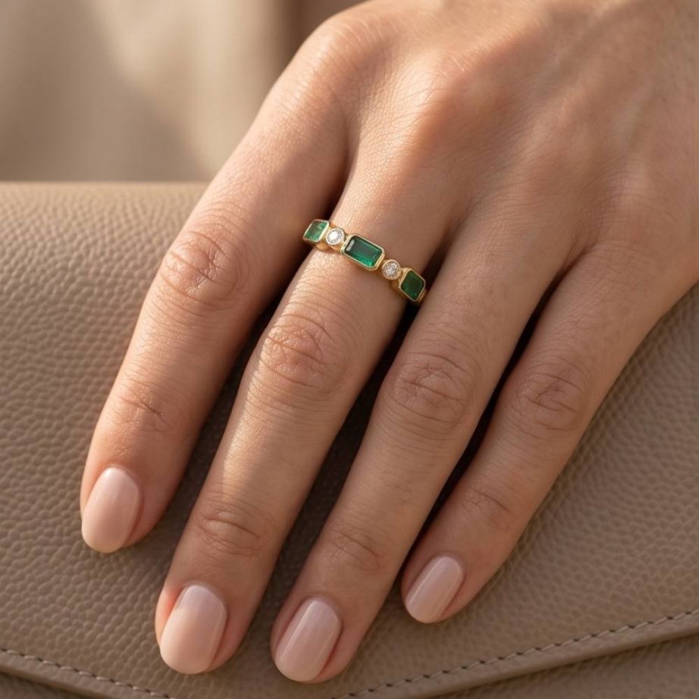 14K Yellow Gold Emerald & Diamond Geometric Band Ring