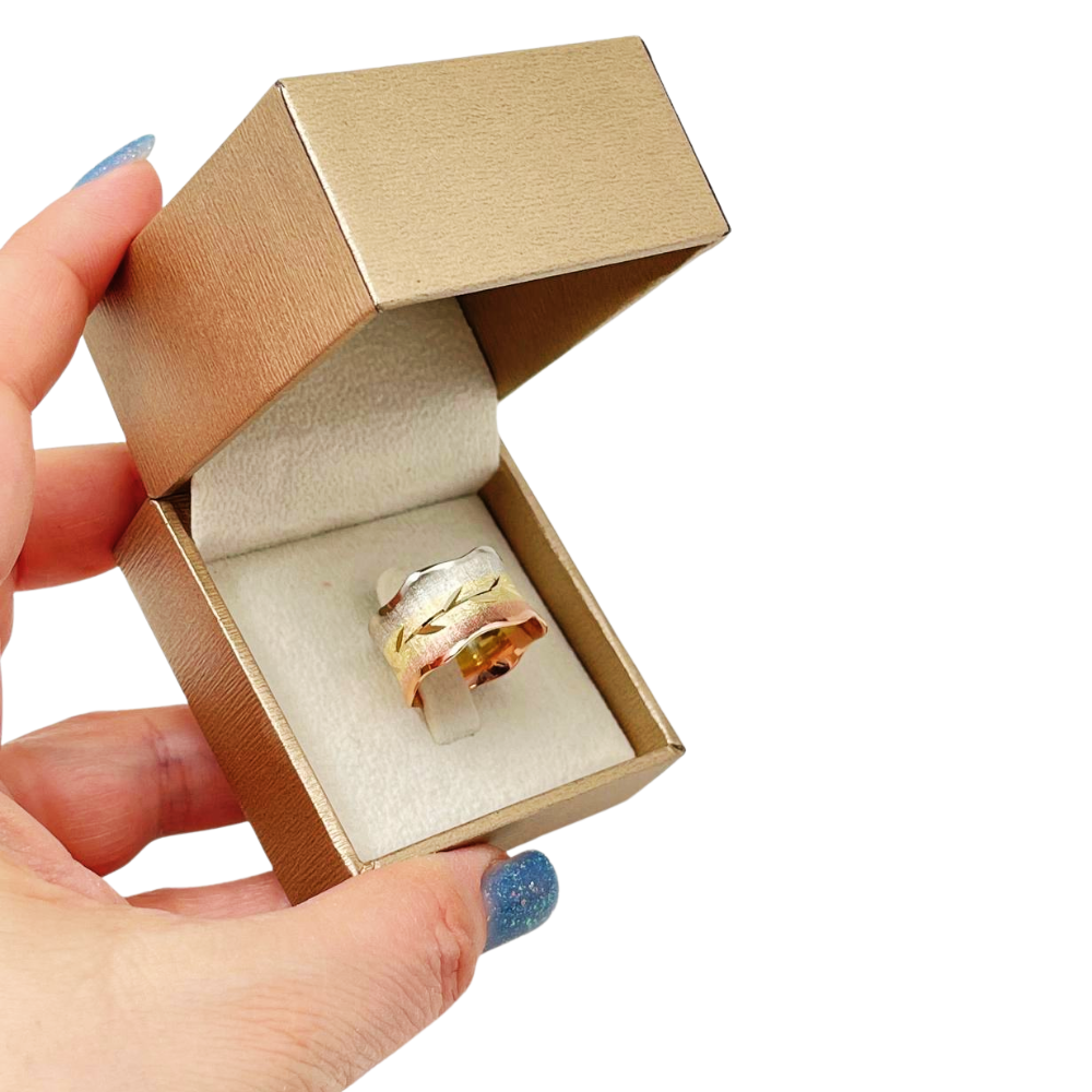 14k Tri-Color Gold Wedding Ring