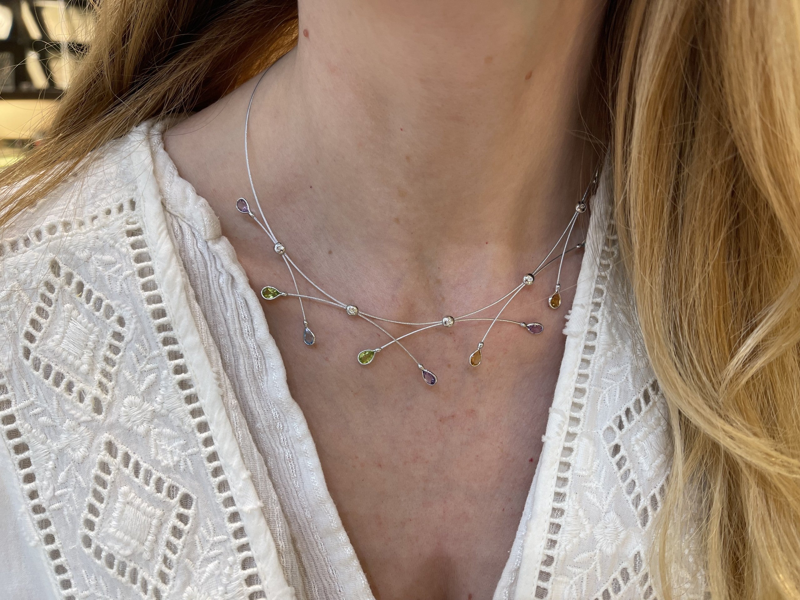 14K Gold Crisscross Necklace